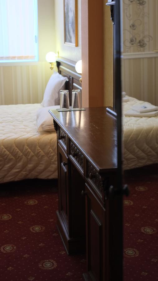 The Monastery Guest House Koshov Exteriér fotografie